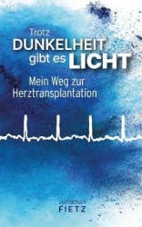 Trotz Dunkelheit gibt es Licht