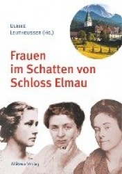 Frauen im Schatten von Schloss Elmau